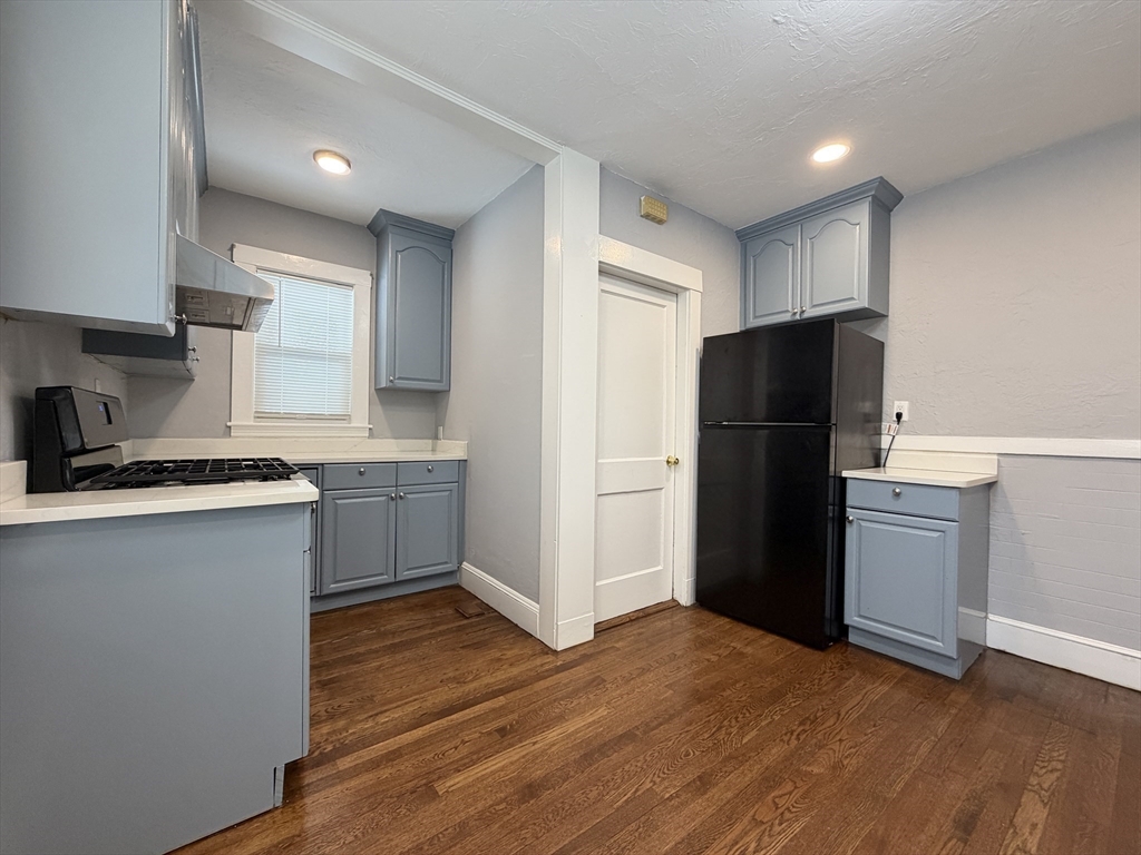 60 Ellerton Rd # 60