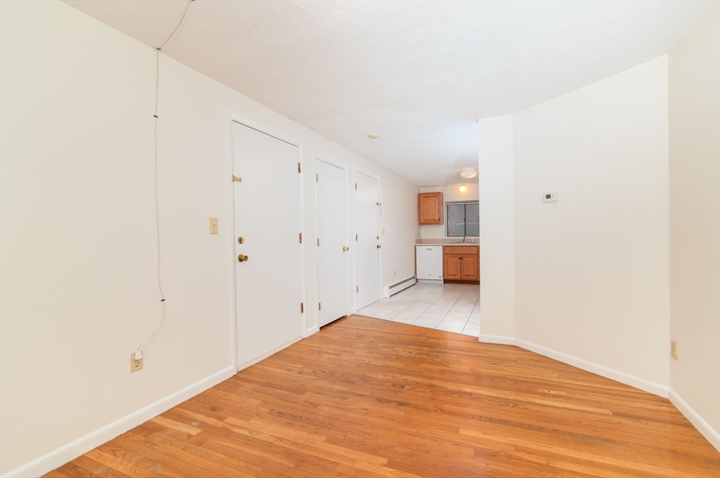 72 Martensen St # 2