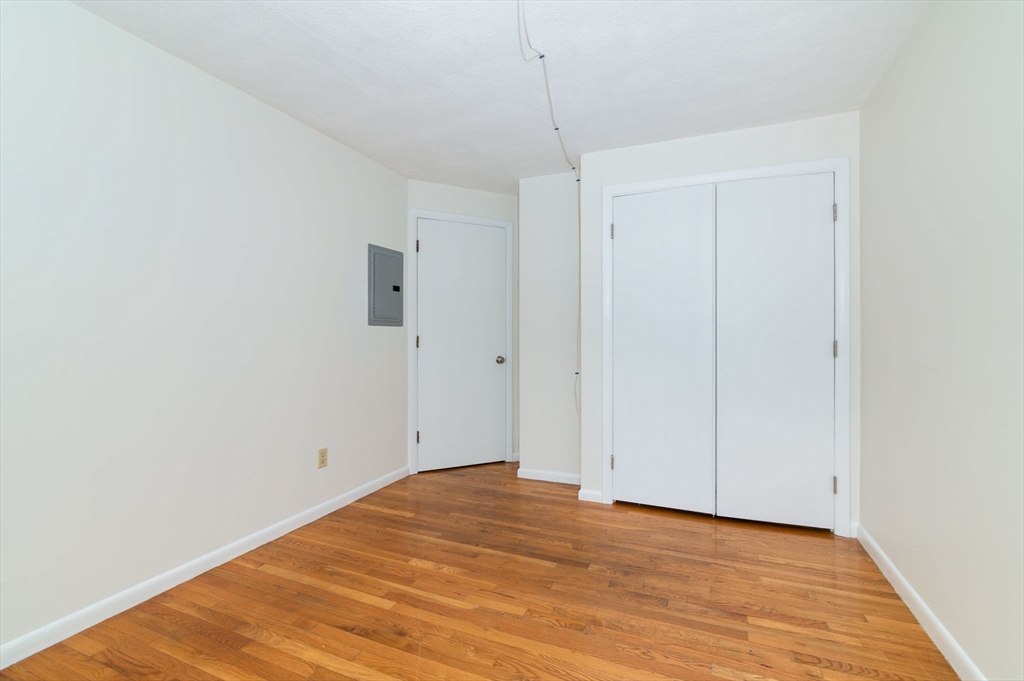 72 Martensen St # 2