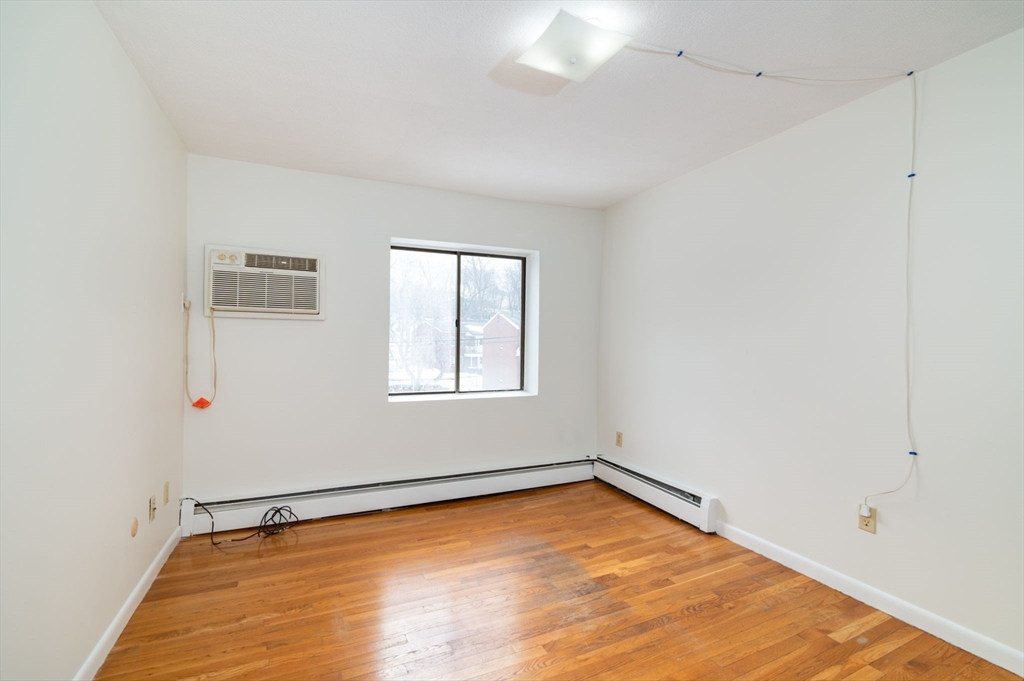 72 Martensen St # 2