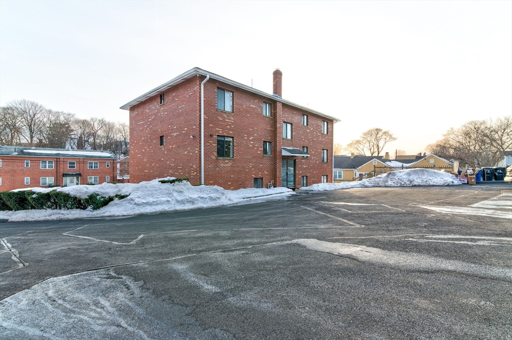 72 Martensen St # 2
