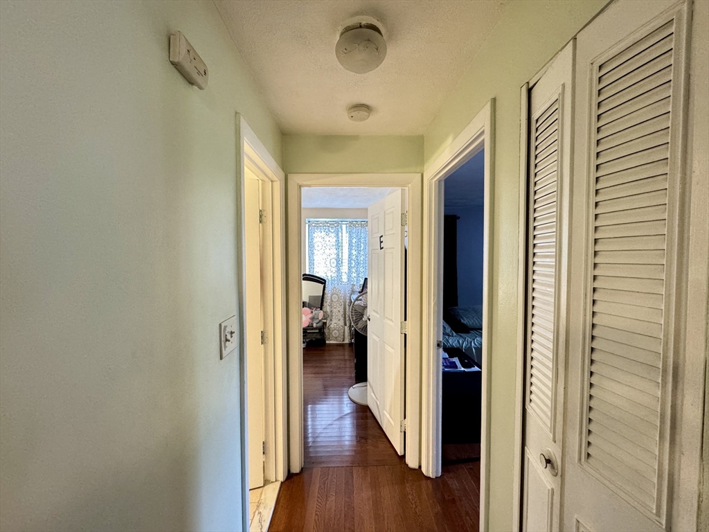 33 Cary Ave # 11