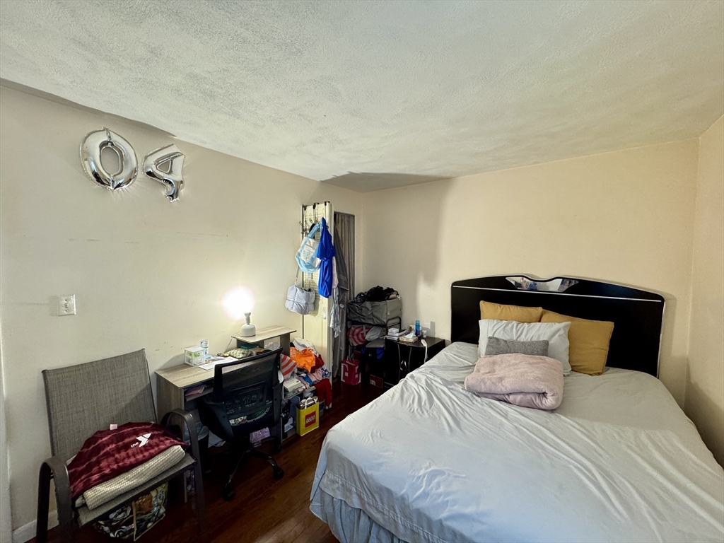 33 Cary Ave # 11