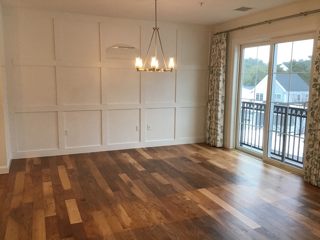 62 Mariners Way # 301