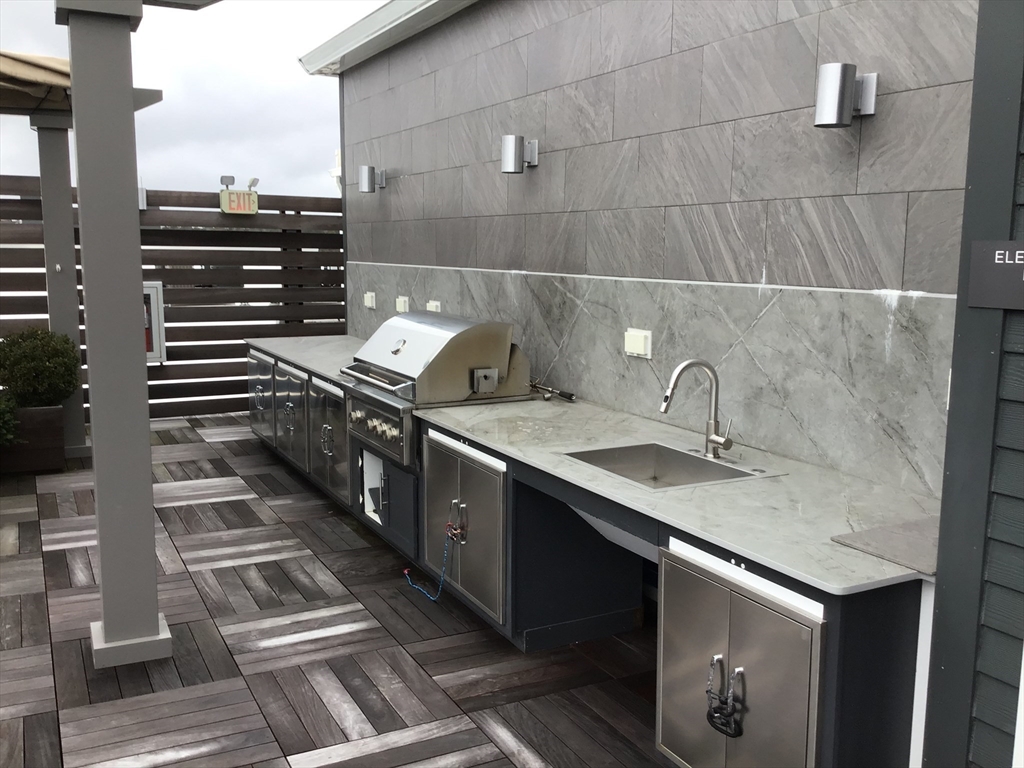 62 Mariners Way # 301