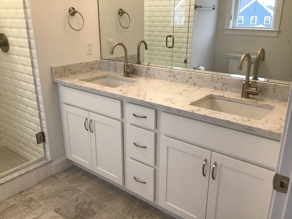 62 Mariners Way # 301