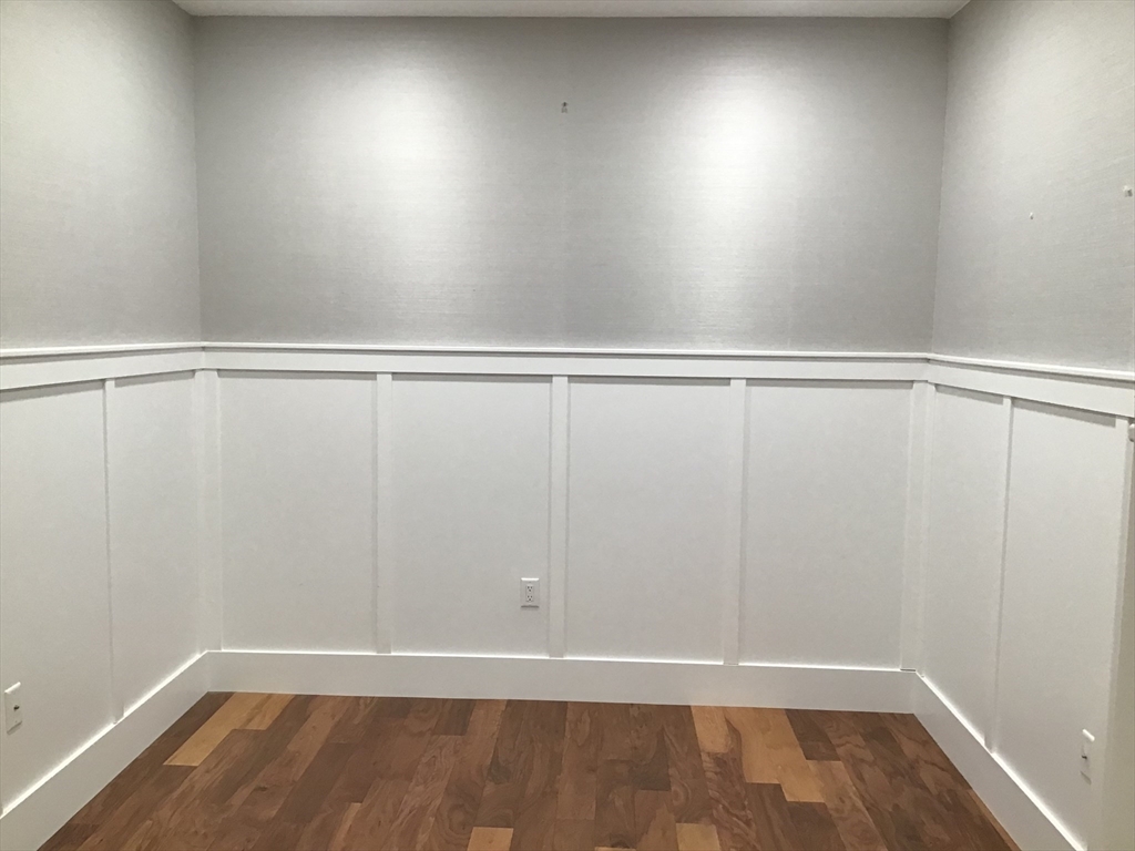 62 Mariners Way # 301