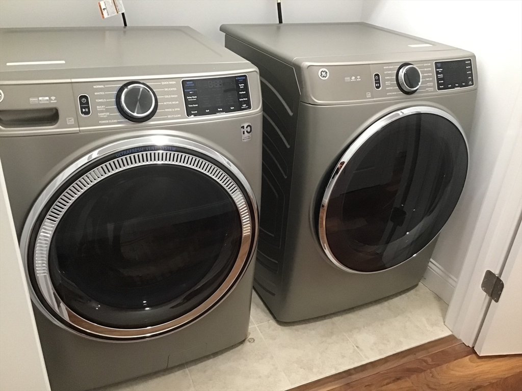 62 Mariners Way # 301