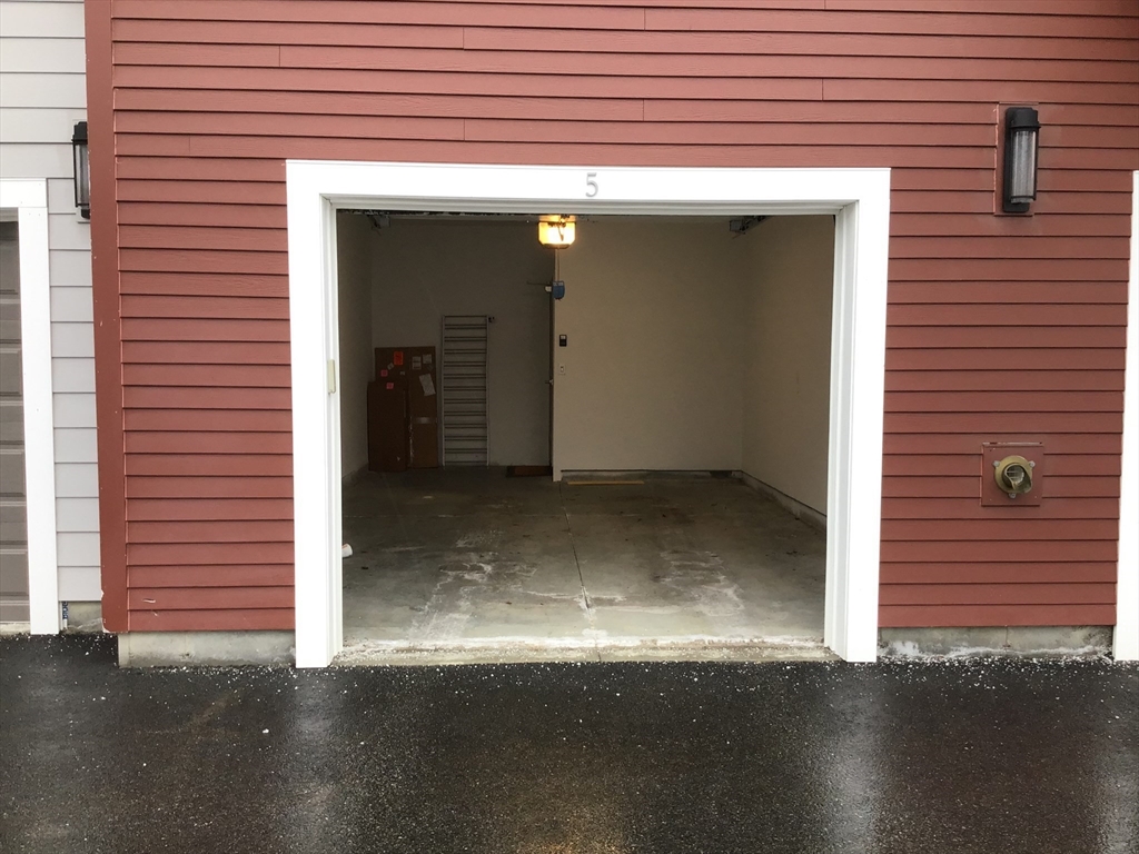 62 Mariners Way # 301