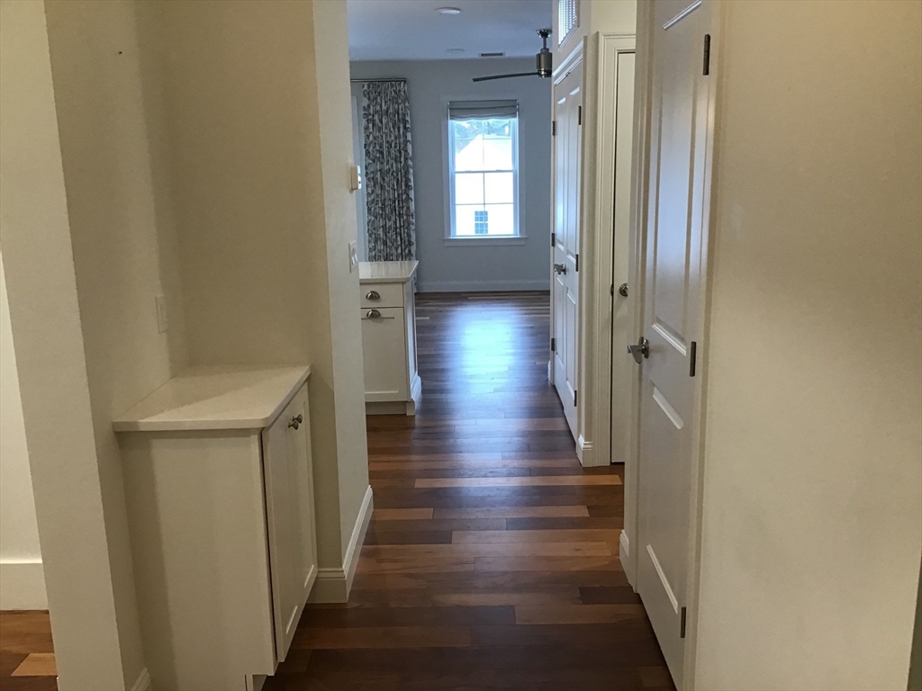 62 Mariners Way # 301