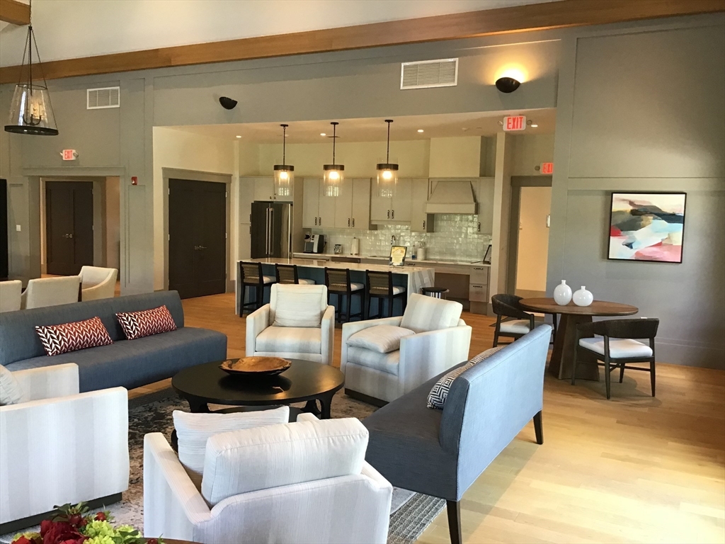 62 Mariners Way # 301