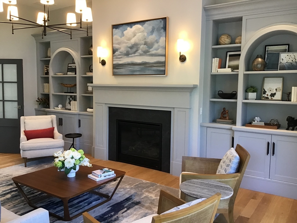 62 Mariners Way # 301