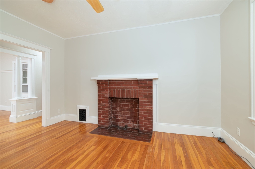 49 Endicott St # 49