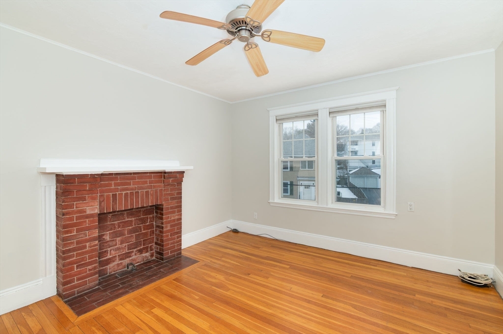 49 Endicott St # 49