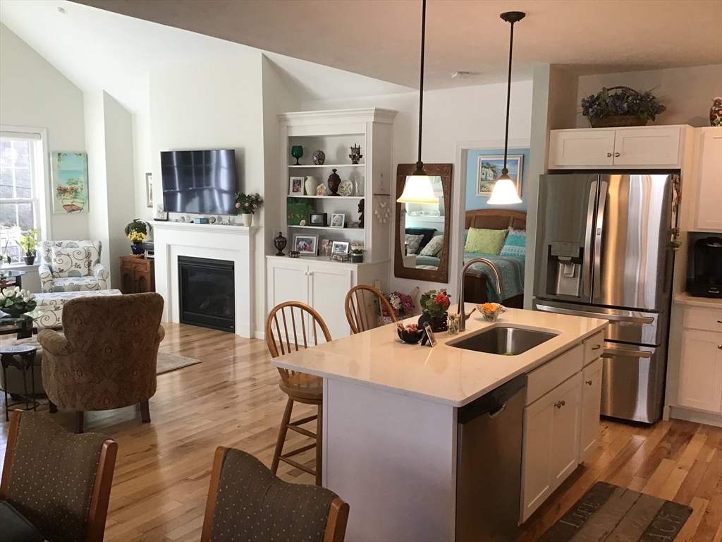 51 Mariners Way # 51