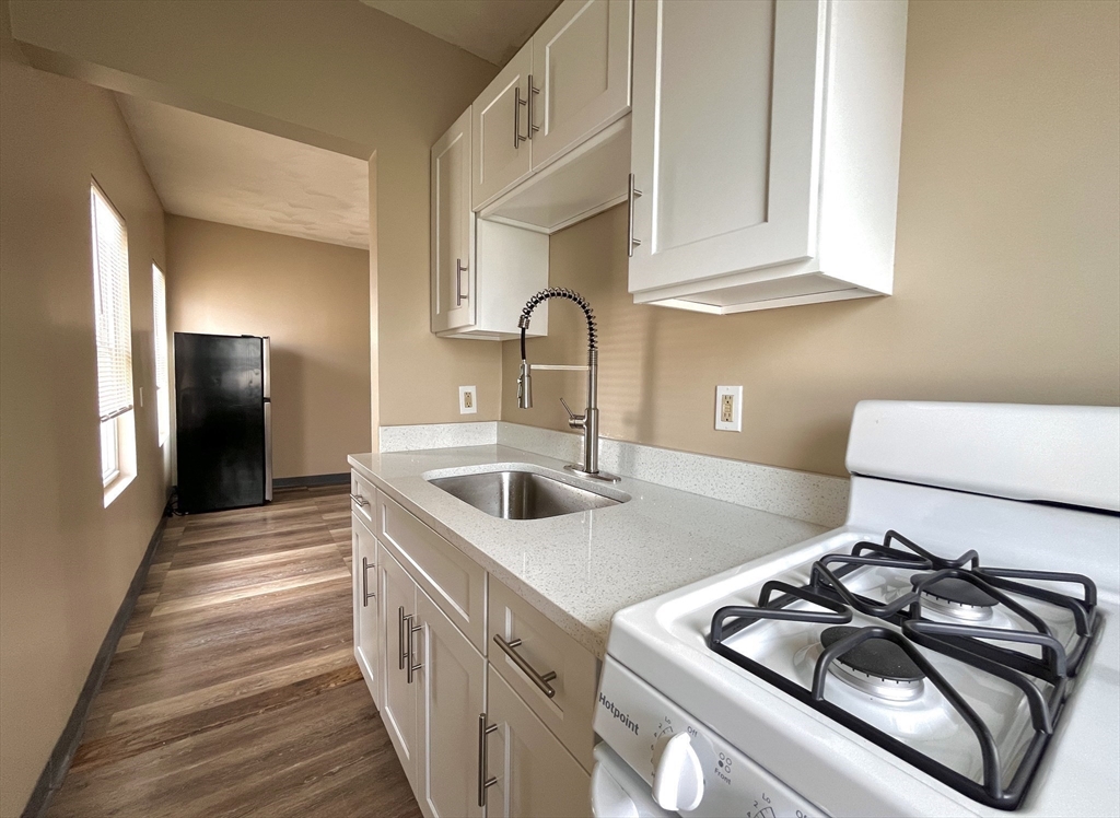 25 Oakland Ave # 3R