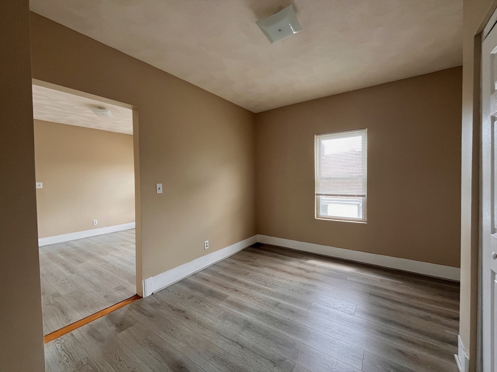 25 Oakland Ave # 3R