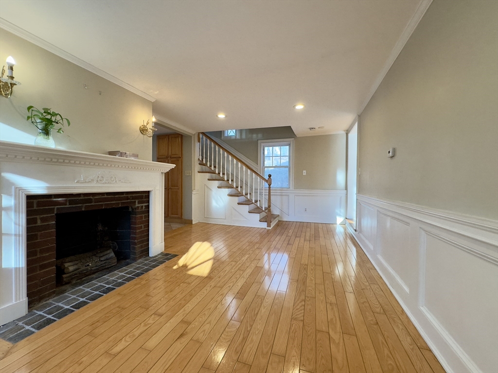105 Brookside Rd
