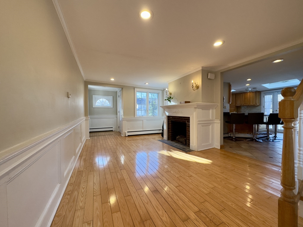 105 Brookside Rd