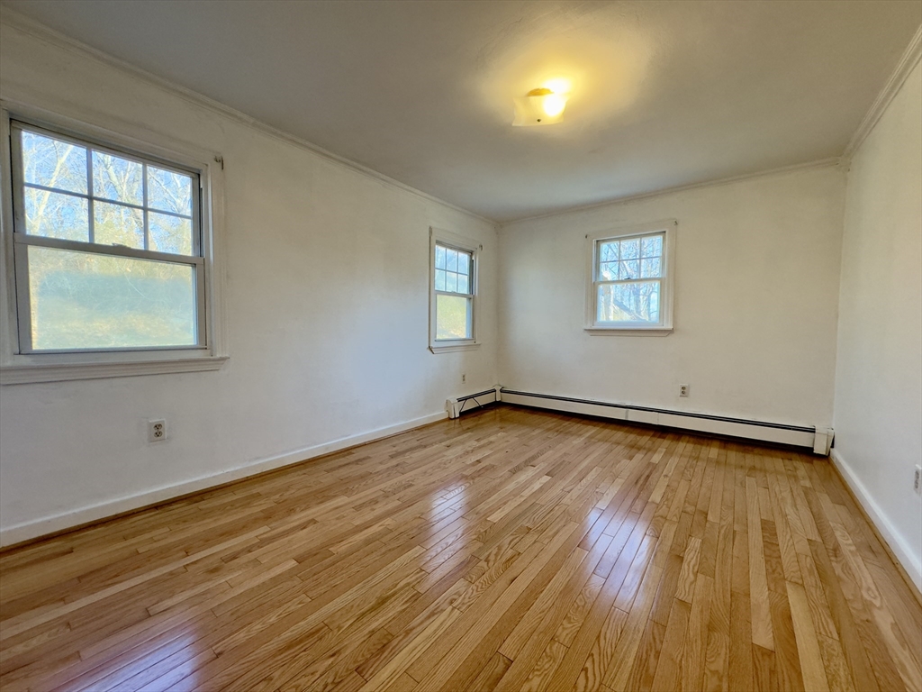 105 Brookside Rd