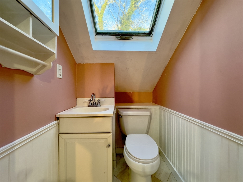 105 Brookside Rd