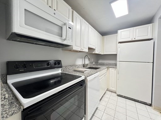 54 Fountain Ln # 5