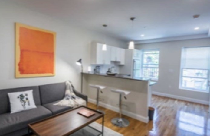 100 Tyler St # 4
