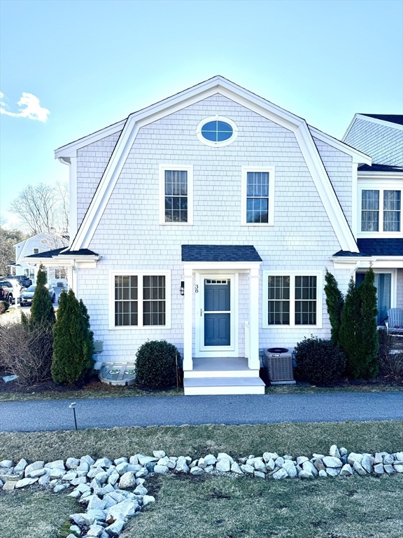 138 Elm St # 38