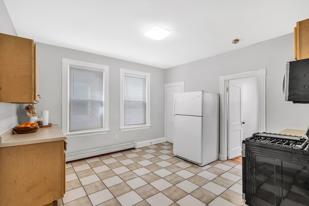 109 Harrishof St # 1