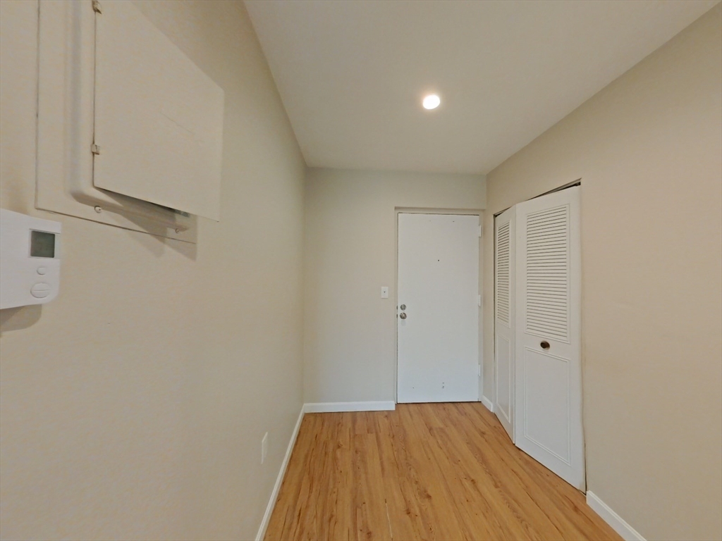 67 Milliken APT 21B