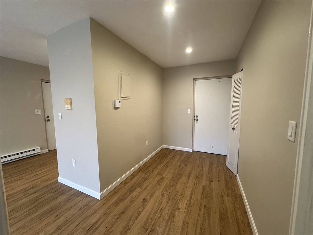 67 Milliken APT 21B
