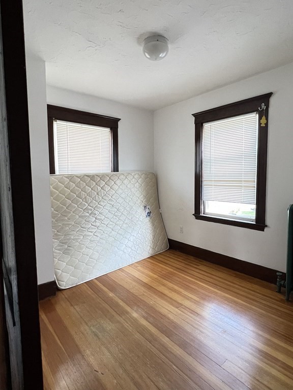 17 Cheriton Rd Unit: SF