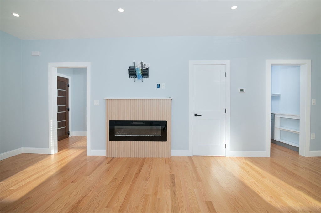 43 Tainter St # 43