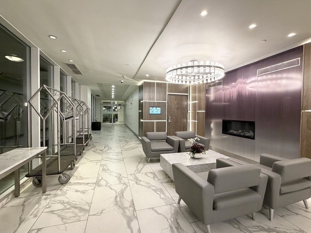 8-12 Museum Way # 1902