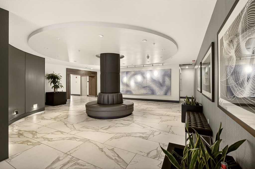 8-12 Museum Way # 1902