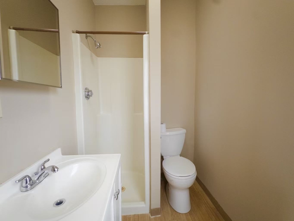 25 Oakland Ave # 3F
