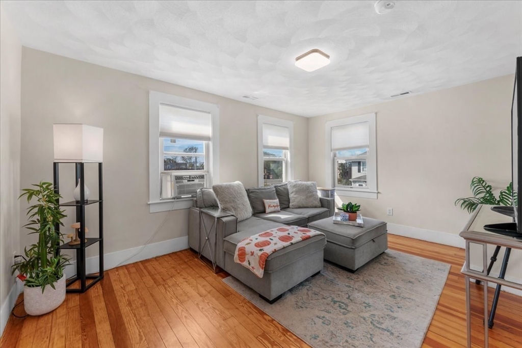 49-A Massasoit Ave # 2