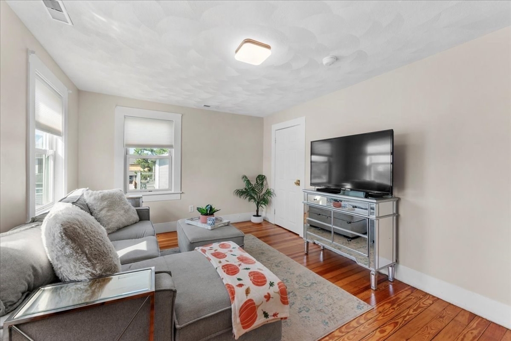 49-A Massasoit Ave # 2