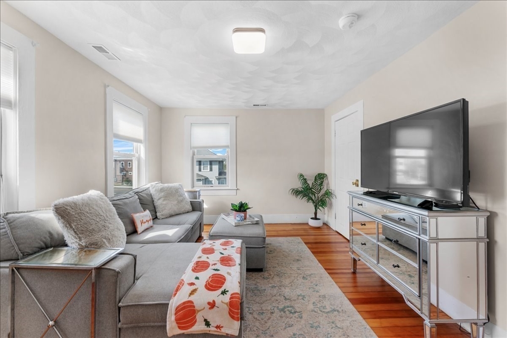 49-A Massasoit Ave # 2