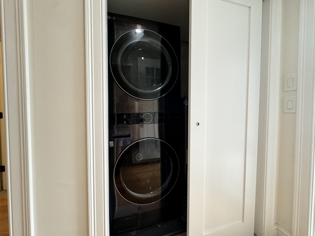 298 Washington St # 0