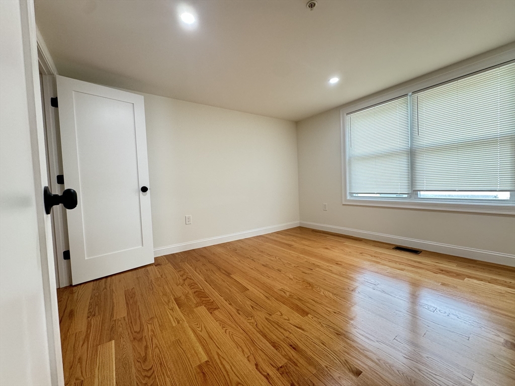 298 Washington St # 0