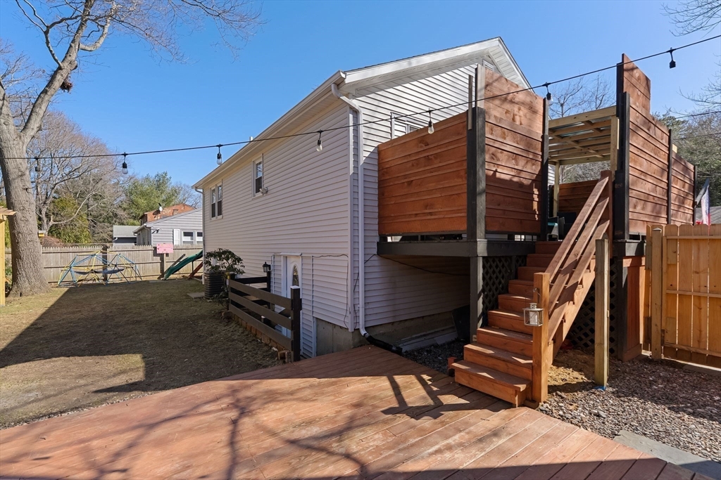 51 Cove Ave