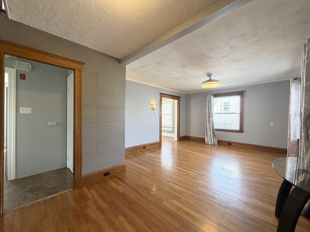 21 Alton Rd
