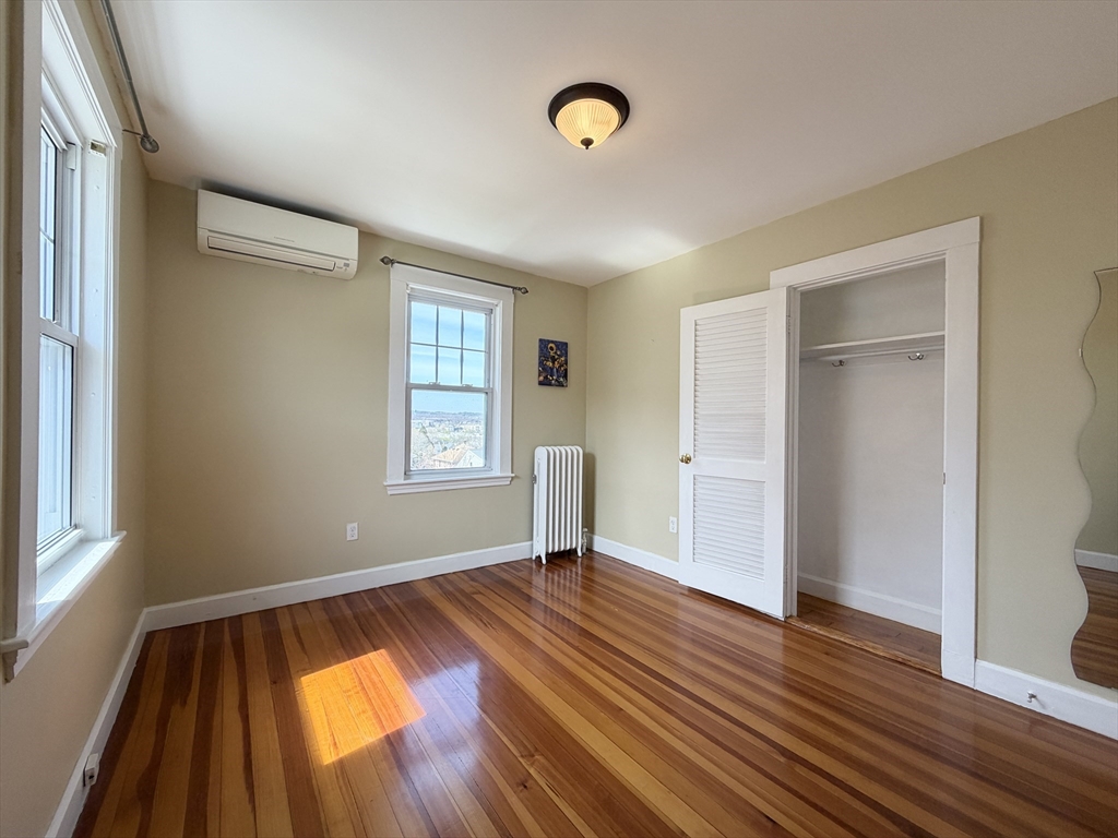 21 Alton Rd