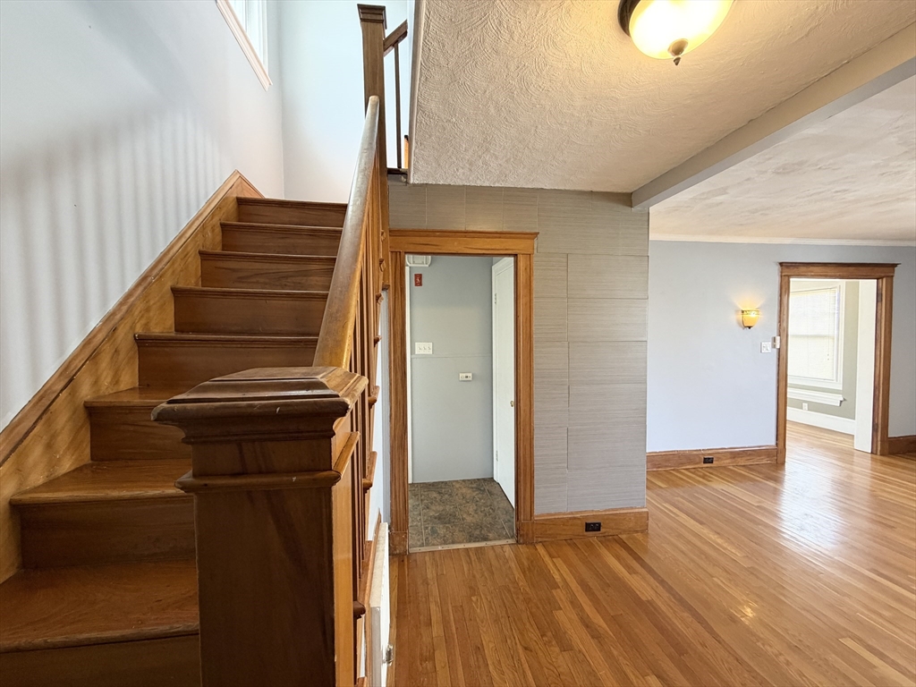 21 Alton Rd