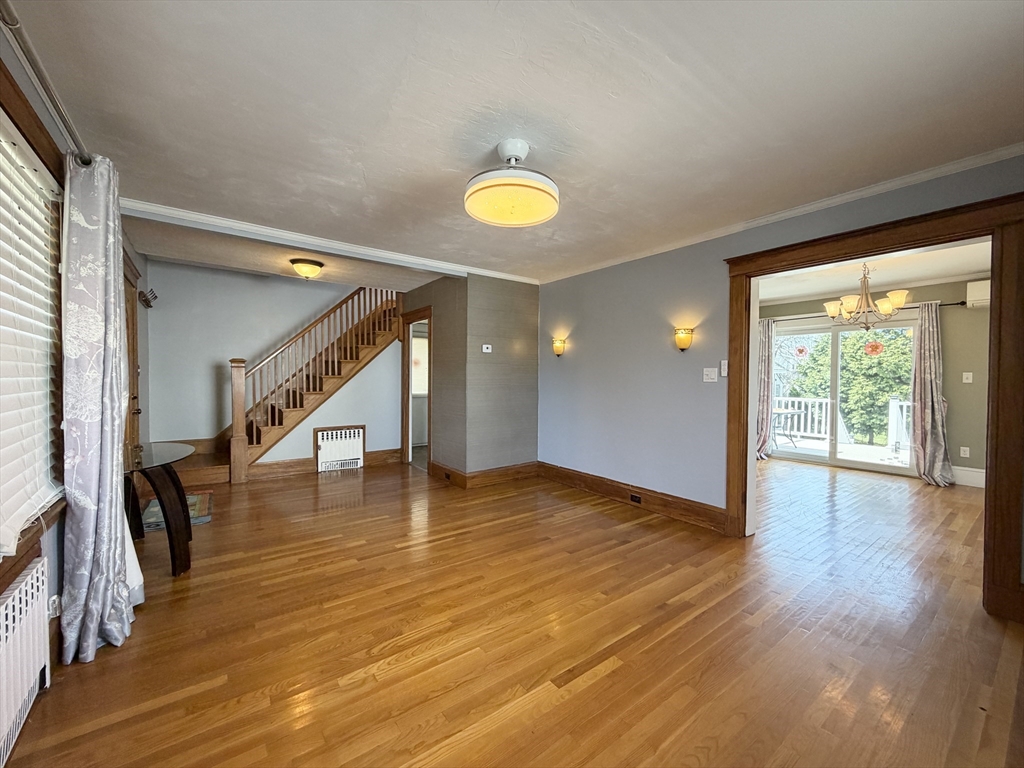 21 Alton Rd