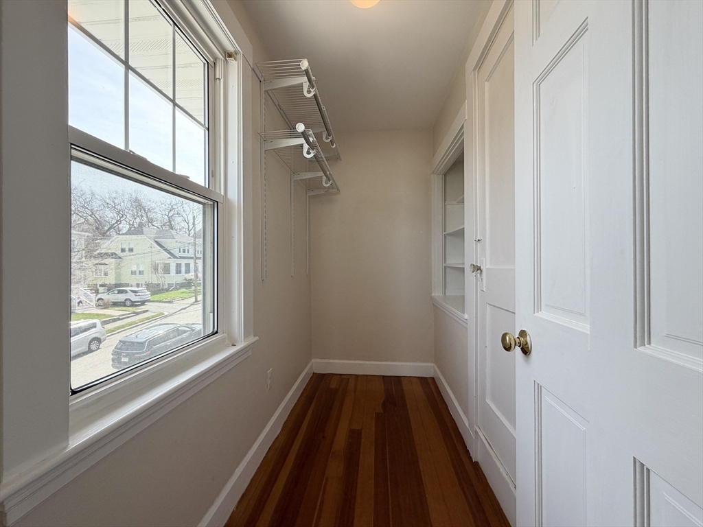 21 Alton Rd