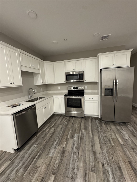 92 Sagamore St # 201