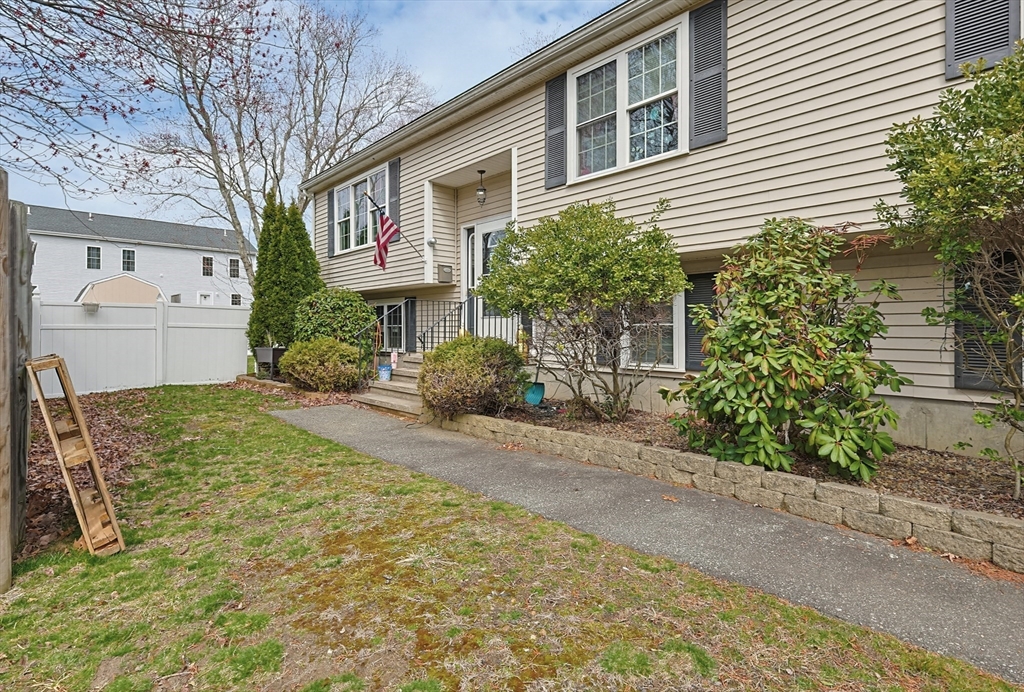 15 Joyce Avenue