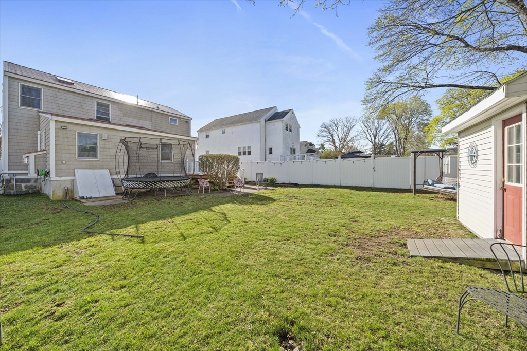 83 Wilson Ave